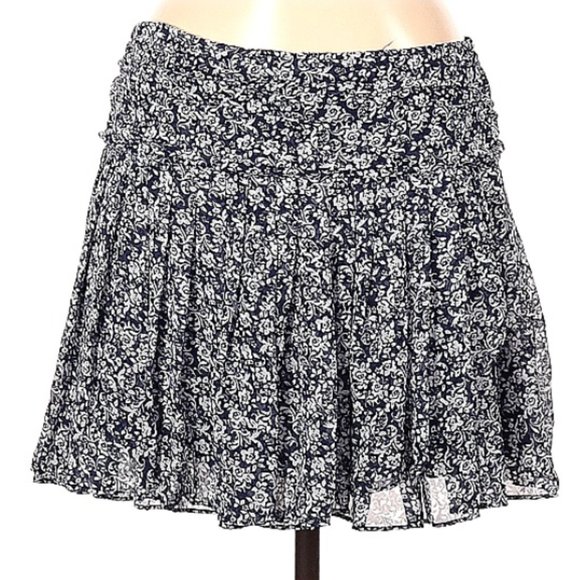 NWT Sam Edelman Size 8 Blue and White Floral Skirt - Picture 1 of 7